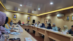 Rapat Evaluasi PMB Jalur KJMU Universitas Jayabaya Perkuat Sinergi Antara Fakultas dan Lembaga Marketing & Humas Jayabaya